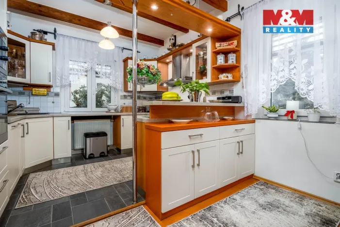 Prodej rodinného domu, Praha - Hlubočepy, Pod Žvahovem, 220 m2