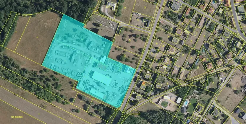 Prodej výrobních prostor, Seletice, 19535 m2