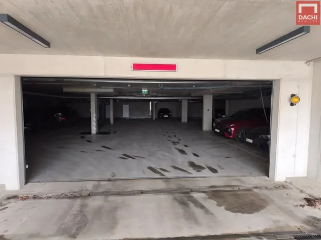 Pronájem garáže, Olomouc, Milana Ticháka, 17 m2