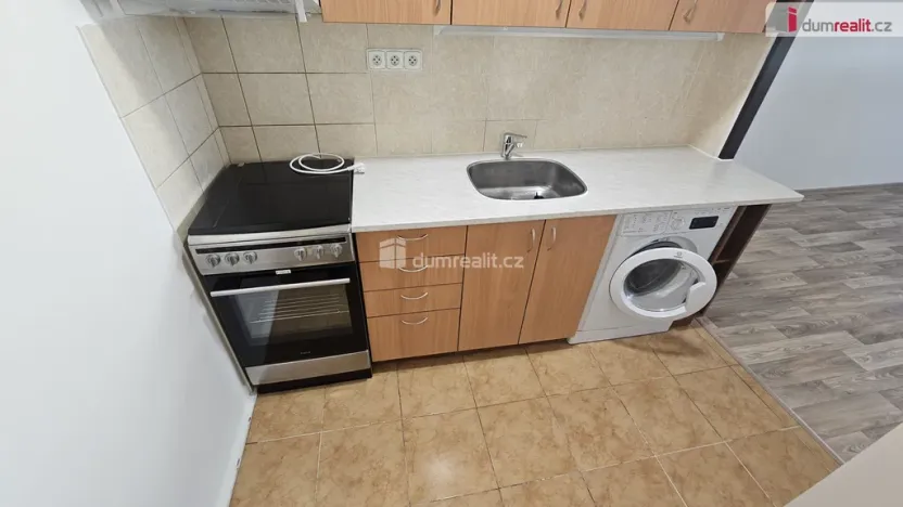 Pronájem bytu 2+kk, Praha - Háje, Plickova, 50 m2