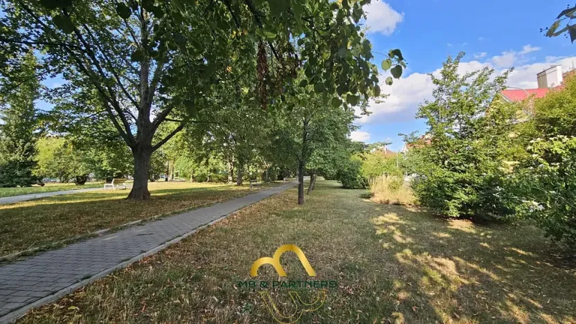 Pronájem bytu 3+1, Praha - Strašnice, Pod Viktorkou, 96 m2