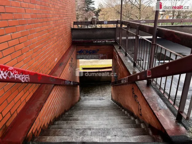 Prodej bytu 2+kk, Zlín, U Trojáku, 36 m2