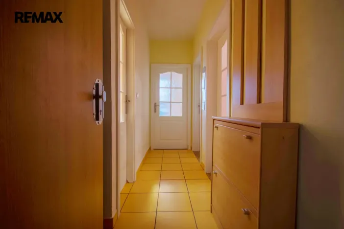 Prodej bytu 2+1, Hradec Králové - Třebeš, Hradecká, 46 m2