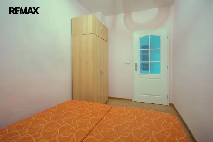 Prodej bytu 2+1, Hradec Králové - Třebeš, Hradecká, 46 m2