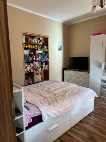 Pronájem bytu 1+kk, Praha - Troja, Trojská, 40 m2