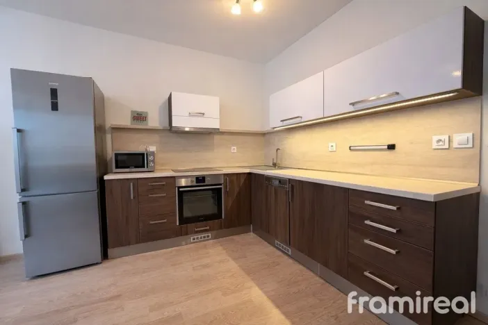 Pronájem bytu 2+kk, Brno, Křídlovická, 57 m2