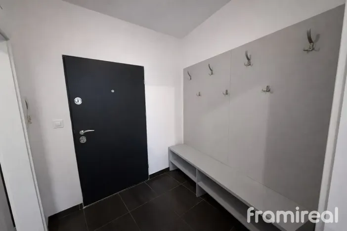 Pronájem bytu 2+kk, Brno, Křídlovická, 57 m2