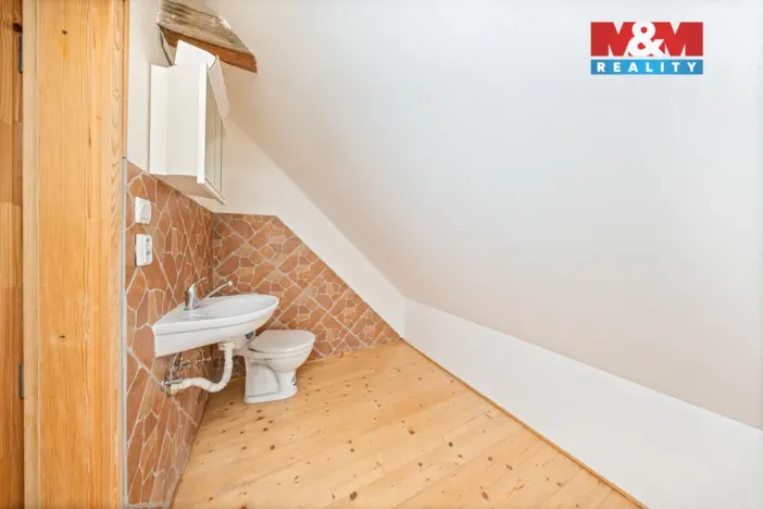 Prodej rodinného domu, Stříbřec - Libořezy, 197 m2