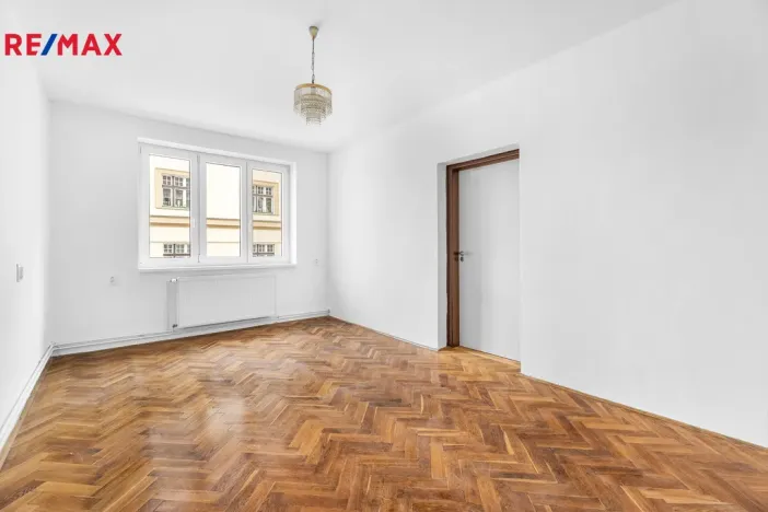 Prodej bytu 3+1, Liberec - Liberec II-Nové Město, Dobrovského, 88 m2