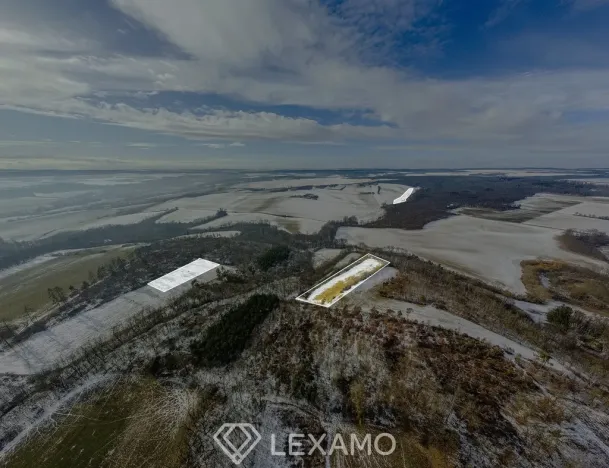 Prodej podílu 1/2 pole, Černín, 54498 m2