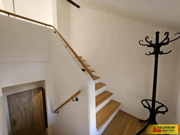 Pronájem bytu 1+kk, Brno - Židenice, 62 m2