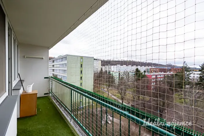 Pronájem bytu 2+kk, Praha - Karlín, Nekvasilova, 40 m2