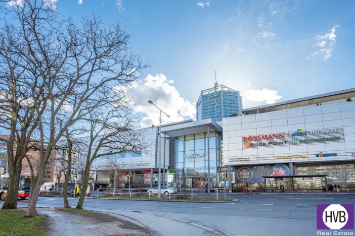 Pronájem bytu 2+kk, Praha, Hvězdova, 44 m2