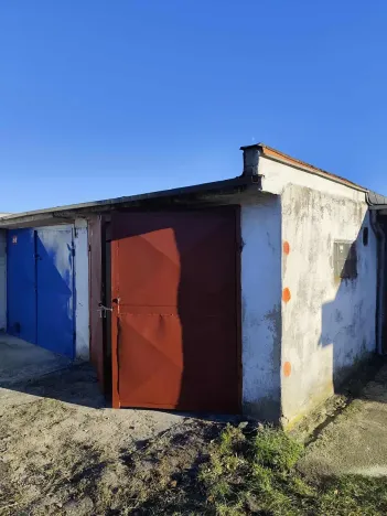 Pronájem garáže, Lovosice, Terezínská, 18 m2