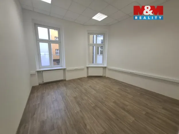 Pronájem kanceláře, Praha, Opletalova, 161 m2