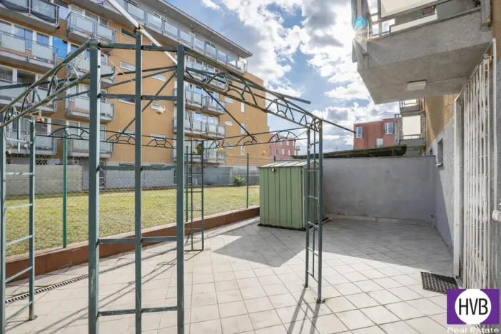 Prodej bytu 1+kk, Praha, Vřesová, 33 m2