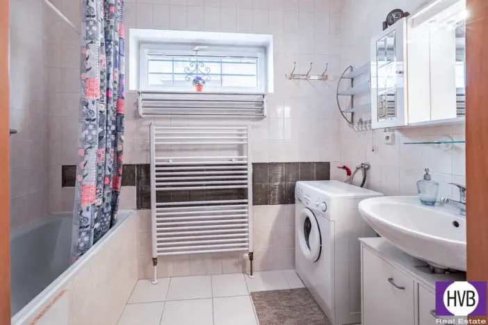 Prodej bytu 1+kk, Praha, Vřesová, 33 m2