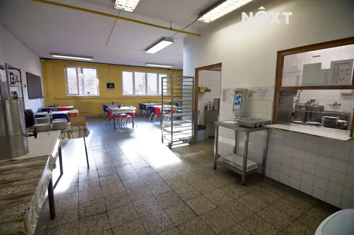 Prodej výrobních prostor, Kaplice, Pohorská, 3540 m2