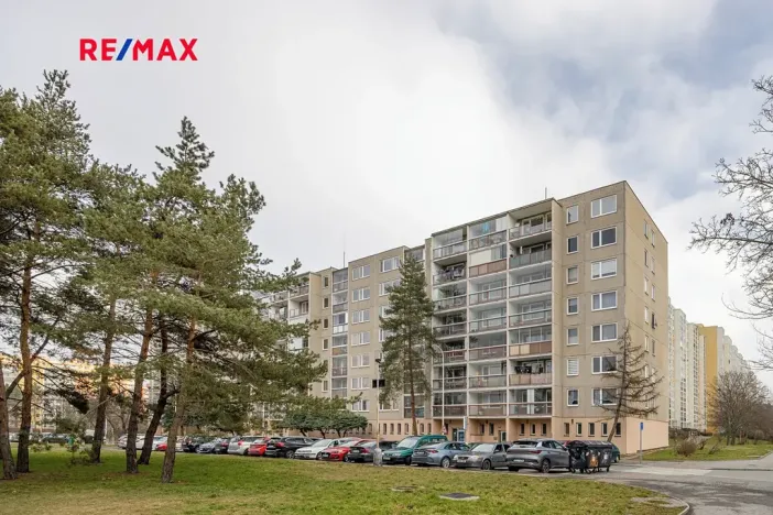 Pronájem bytu 2+1, Praha - Troja, Svídnická, 40 m2