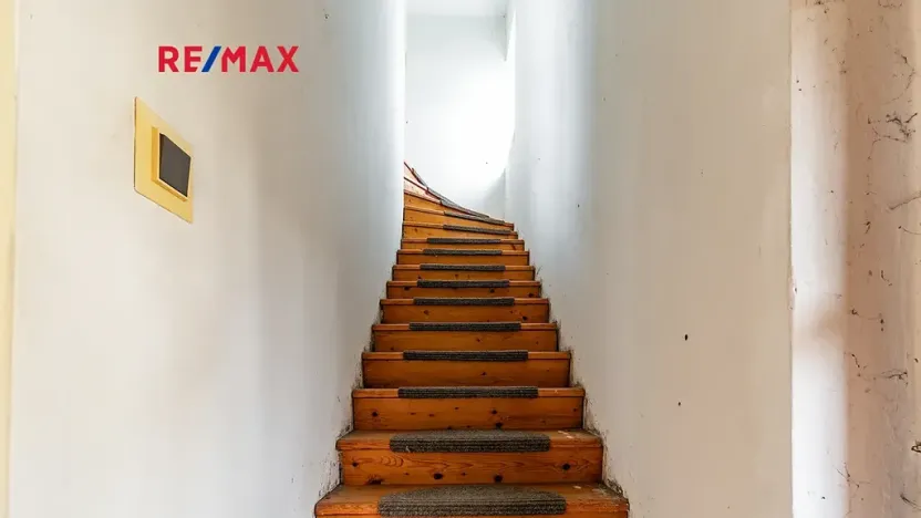 Prodej rodinného domu, Praha - Běchovice, Na Korunce, 235 m2