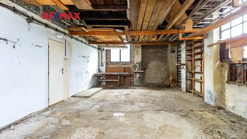 Prodej rodinného domu, Praha - Běchovice, Na Korunce, 235 m2