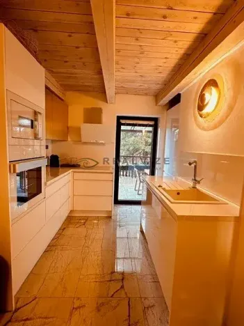 Prodej chaty, Frymburk, 250 m2