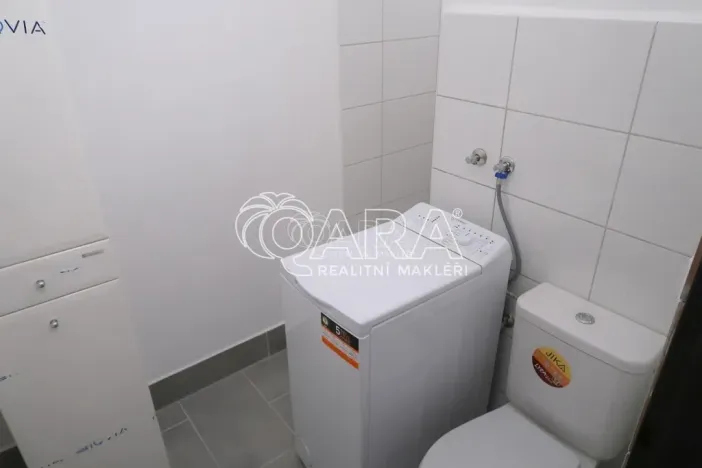 Pronájem bytu 1+kk, Strakonice - Strakonice I, Ellerova, 26 m2