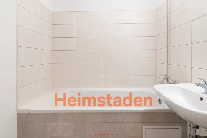 Pronájem bytu 3+1, Karviná - Nové Město, Kořenského, 70 m2