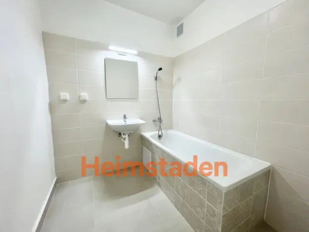 Pronájem bytu 3+1, Ostrava - Mariánské Hory, Zelená, 76 m2