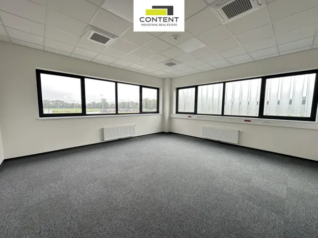 Pronájem skladu, Dobrovíz, U Trati, 6000 m2
