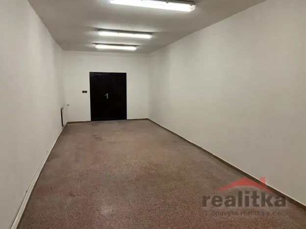 Prodej obchodního prostoru, Opava - Jaktař, Přemyslovců, 525 m2
