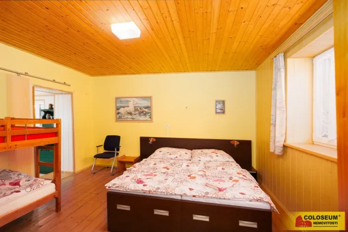 Prodej rodinného domu, Valtice - Úvaly, 270 m2