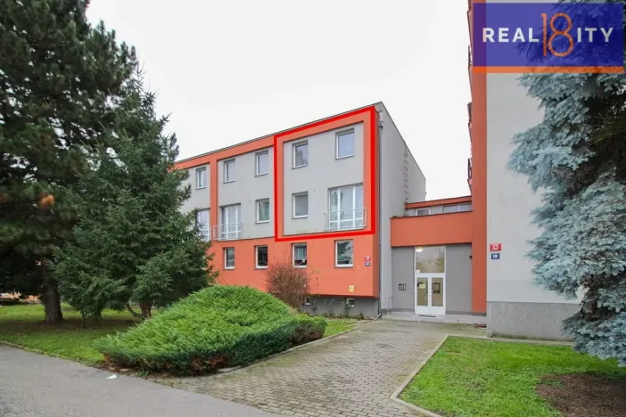 Prodej bytu 3+1, Praha, Evropská, 76 m2