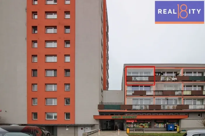 Prodej bytu 3+1, Praha, Evropská, 76 m2