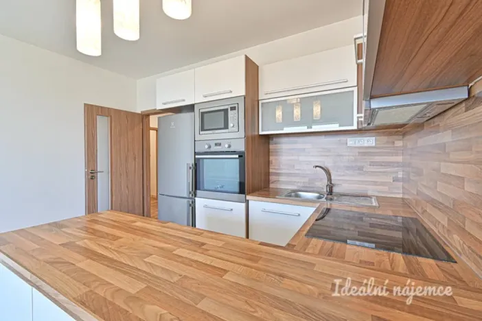 Pronájem bytu 2+kk, Rajhrad, Klášterní Dvůr, 53 m2