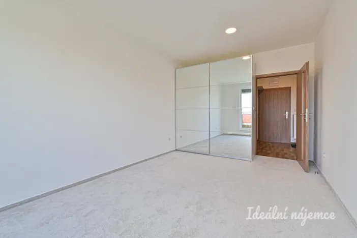 Pronájem bytu 2+kk, Rajhrad, Klášterní Dvůr, 53 m2