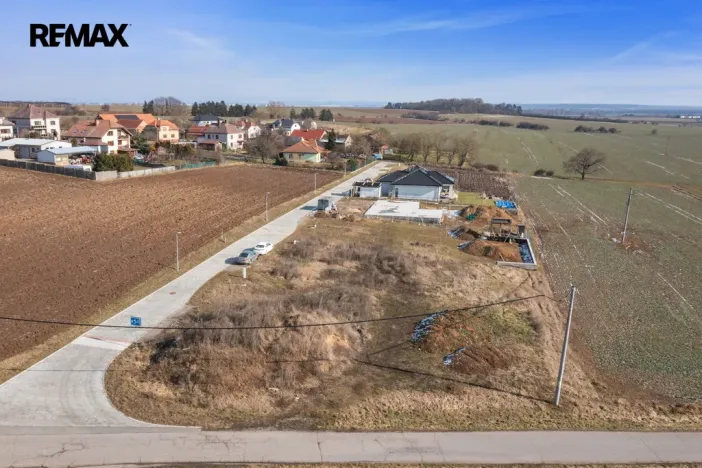 Prodej pozemku pro bydlení, Hvozdnice, 839 m2