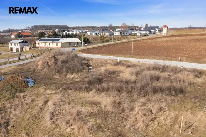 Prodej pozemku pro bydlení, Hvozdnice, 839 m2