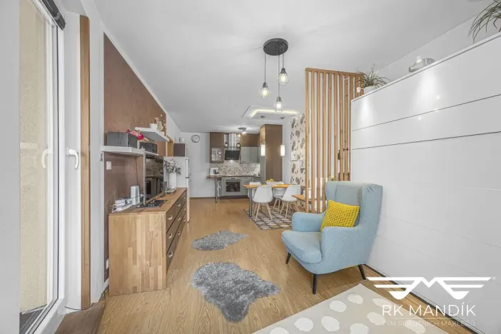 Prodej bytu 2+kk, Praha - Prosek, Kytlická, 53 m2