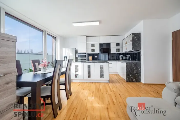 Prodej bytu 3+kk, Poděbrady - Poděbrady V, Čechova, 86 m2