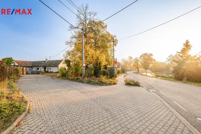 Prodej rodinného domu, Březová-Oleško - Březová, Hlavní, 765 m2