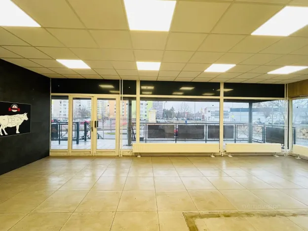 Pronájem obchodního prostoru, Veselí nad Moravou, Svatoplukova, 86 m2