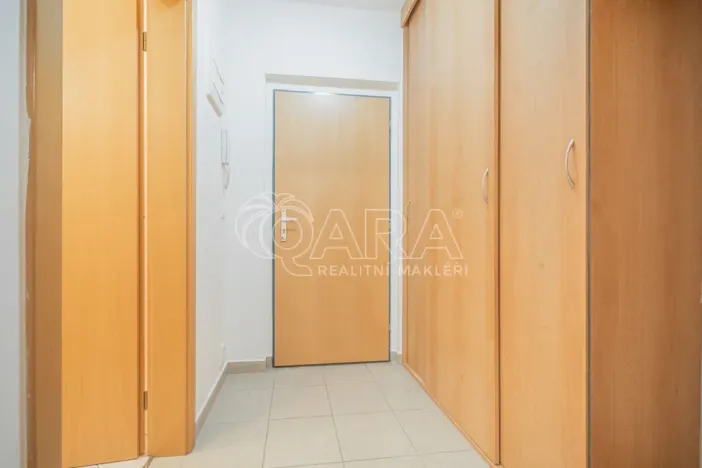 Prodej bytu 1+kk, Praha - Podolí, Jeremenkova, 35 m2