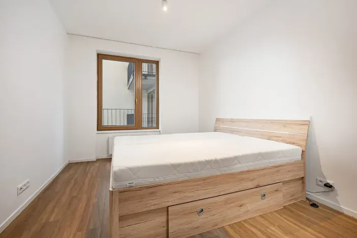 Pronájem bytu 2+kk, Plzeň, Pallova, 49 m2