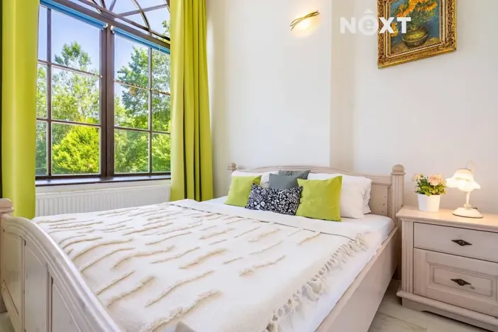 Prodej obchodního prostoru, Český Krumlov, Chvalšinská, 522 m2