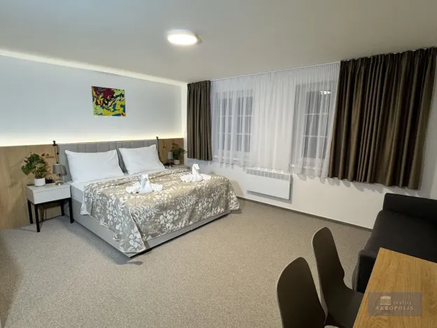 Pronájem restaurace, Klentnice, 822 m2