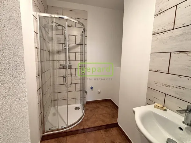 Pronájem bytu 3+kk, Praha, Na Šutce, 51 m2