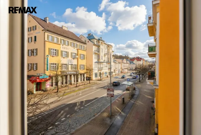 Prodej bytu 2+1, Mariánské Lázně, Hlavní třída, 56 m2