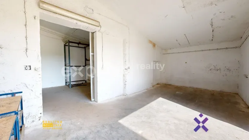 Prodej skladu, Březolupy, 3350 m2