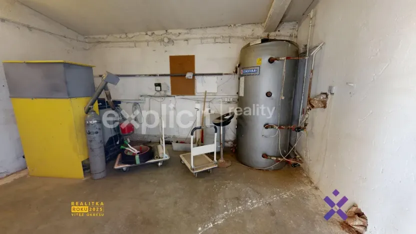 Prodej skladu, Březolupy, 3350 m2